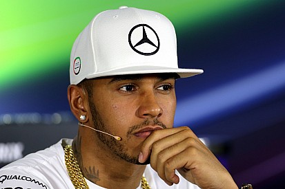 Ron Dennis - "Chez McLaren, Hamilton n'agirait pas ainsi"