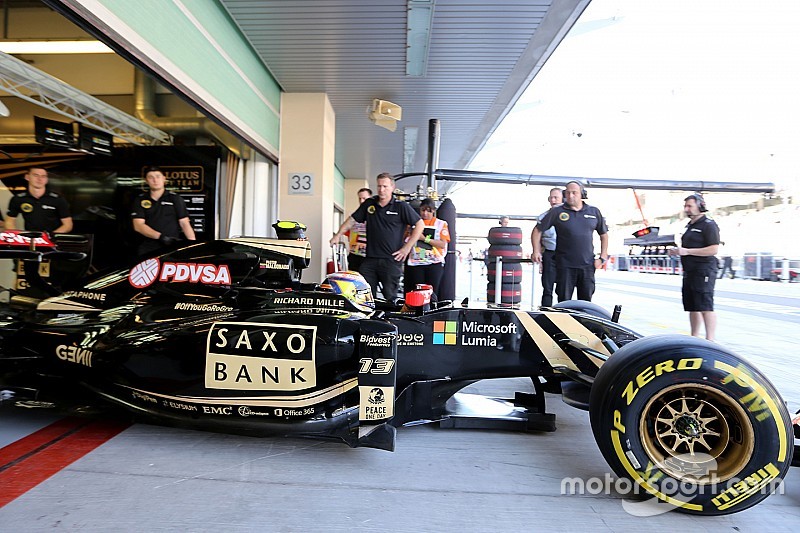 Ecclestone: Lotus no sobrevivirá si el acuerdo con Renault se cae
