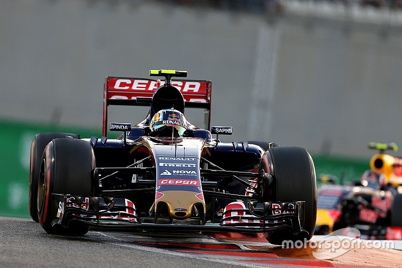 Carlos Sainz wacht op nieuw contract: 'Marko is blij'
