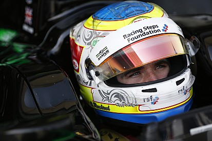 Les débuts d'Oliver Rowland en Formule E - "Ce sera un immense défi"