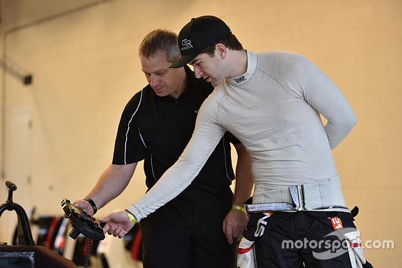 Pabst Racing signs Garth Rickards for 2016