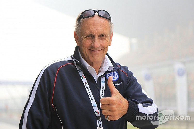 Hans-Joachim Stuck fordert: Weg mit der elektronischen Spielerei!