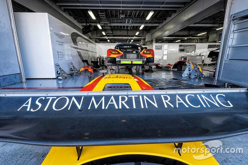Aston Martin: