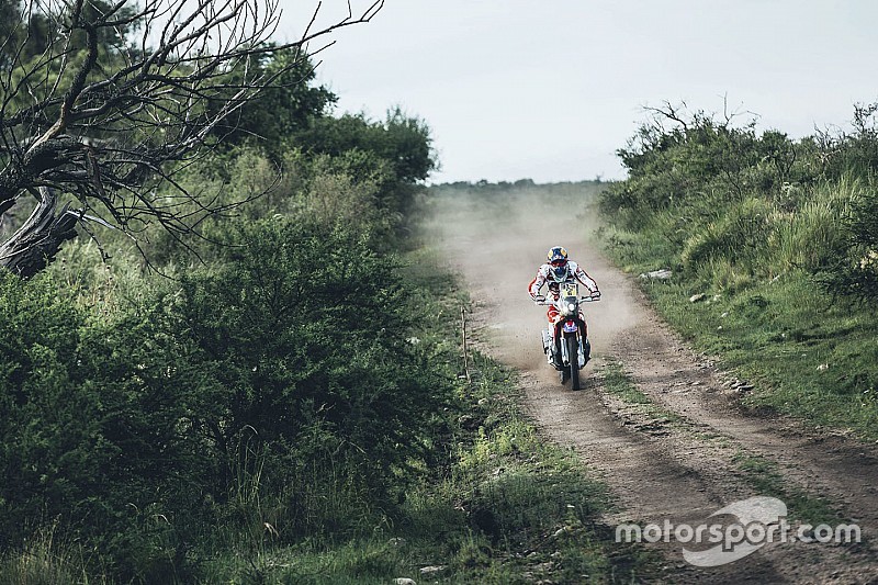 Punição tira liderança de Barreda nas motos