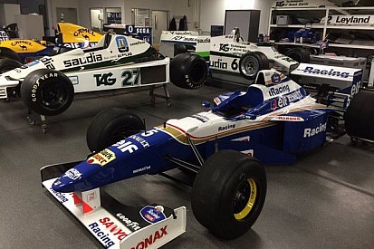 Momento nostalgia: Williams exibe carros antigos no Twitter