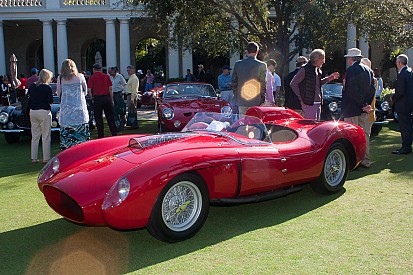 Klassieke Ferrari van Stirling Moss kan duurste auto ooit worden