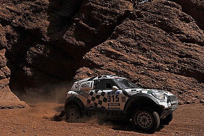 Hirvonen twijfelt of hij De Villiers kan pakken voor podiumplaats Dakar