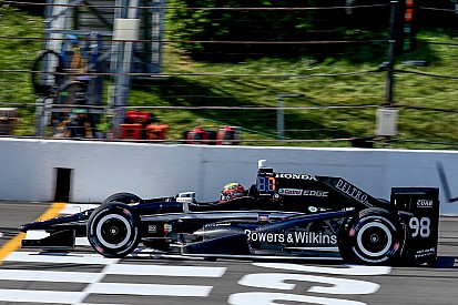L'équipe de Bryan Herta fusionne avec Andretti Autosport ; Maldonado au volant ?