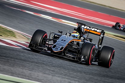 Pérez niega que Force India se esté "exhibiendo"