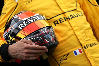 Topshots - De 22 F1-helmen voor 2016