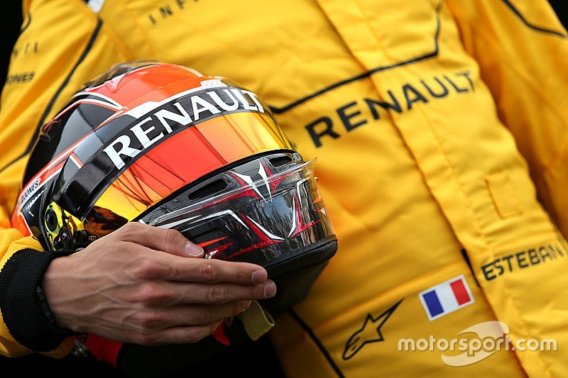 Topshots - De 22 F1-helmen voor 2016