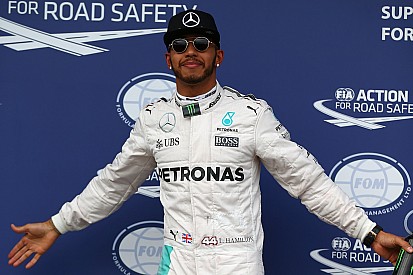 Hamilton conquista pole na Austrália; treino tem fim morno