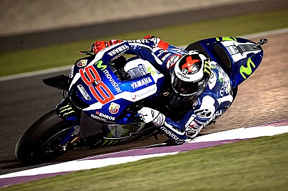 Rossi: "Lorenzo heeft de ballen niet voor overstap naar Ducati"