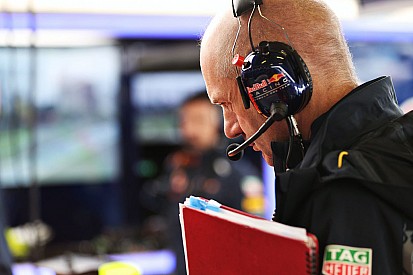 Red Bull: Newey começa a trabalhar em carro de 2017 em breve