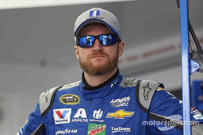 Dale Jr. promete doar cérebro para pesquisas sobre concussão