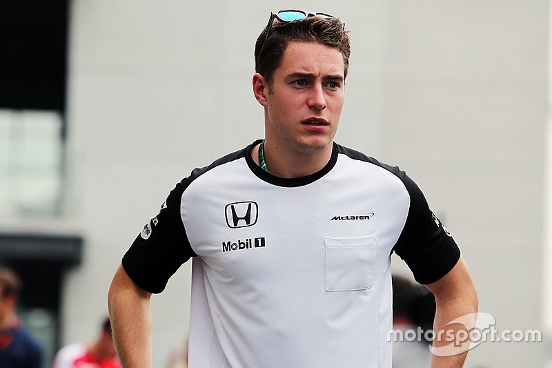 Vandoorne arriverà in Bahrain solo 5 ore prima delle Libere 1!