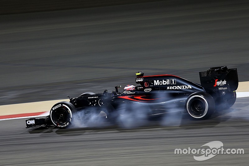 Button escuchó un ruido raro en su motor el sábado