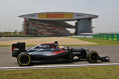 Alonso: "Pijn achter het stuur is draaglijk"