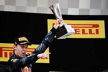 Daniil Kvyat 'Driver of the Day' in GP van China