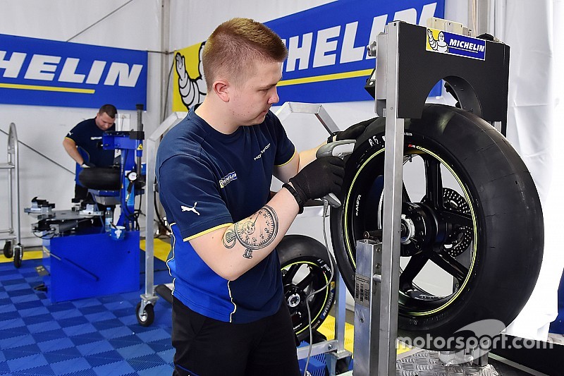 Los operarios de Michelin en Jerez, intoxicados
