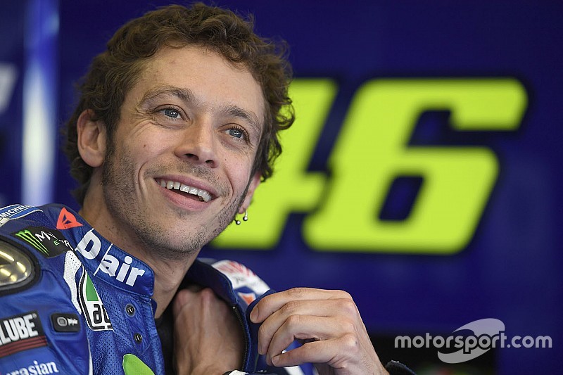 Rossi: “Si llegamos los tres a la última curva quizás gane el cuarto”