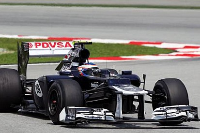 Bottas ilk seansta Maldonado'yu geçtiği için mutlu