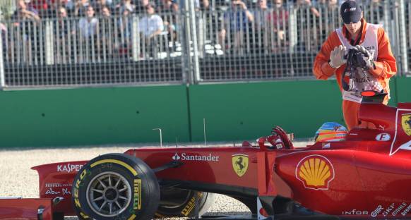 Alonso: Ferrari hemen birşeyler yapmalı