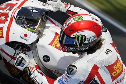 F1 pilotları Simoncelli'nin yasını tutuyor