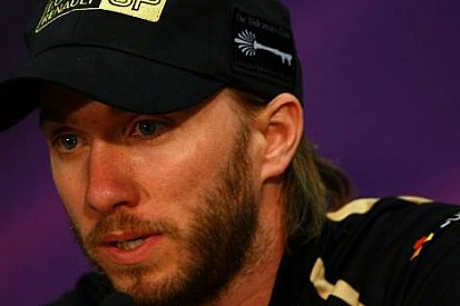 'Heidfeld Renault'ya dava açmaya hazır'