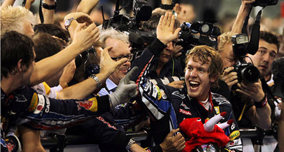 Coulthard: Vettel, Schumi ile aynı grupta