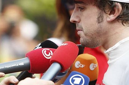 Alguersuari: 'Alonso çok soğuk'