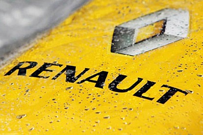 Renault Twitter'dan söylentilere cevap verdi