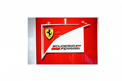 Ferrari'nin 2011 yılında kullanacağı yeni logo