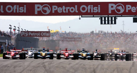 Alex Wurz'la İstanbul Park'ta bir tur
