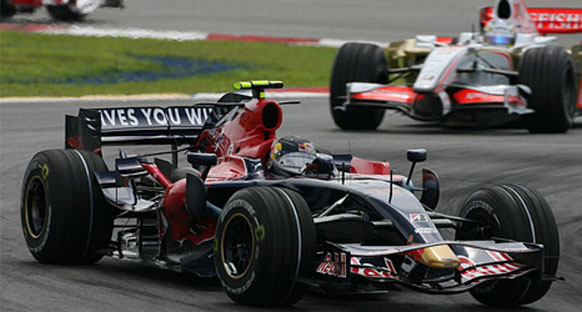 Vettel 2009'da Red Bull'a geçebilir