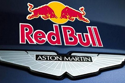 Red Bull kendi motorunu yapma yolunda mı?