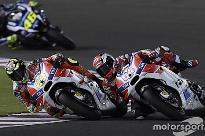 Rossi: Ducati 2016 için tehdit olabilir