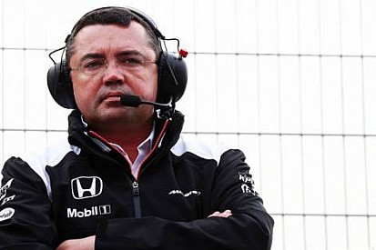 Boullier: Yeni McLaren şimdiden daha iyi