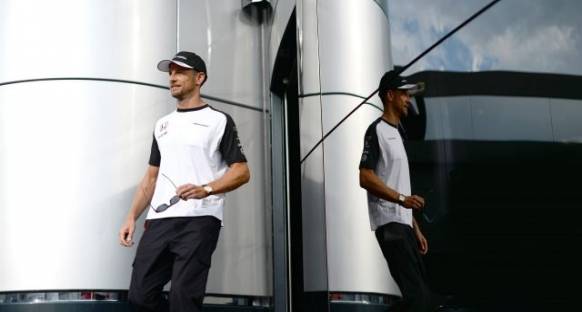 Jenson Button: 'Takımın yaşadığı sıkıntılarda geçmiş tecrübelerimin yardımı çok'