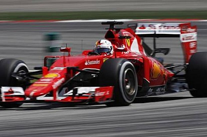 Ferrari 2015 aracını geliştirdiği için 2016 aracında sorun yaşıyor