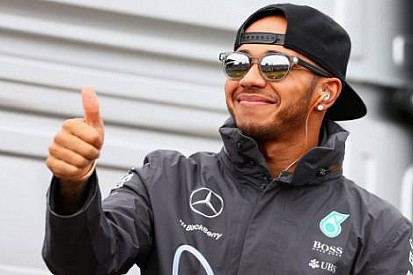 Hamilton sıralama turlarında farklı bir yöntem denemiş