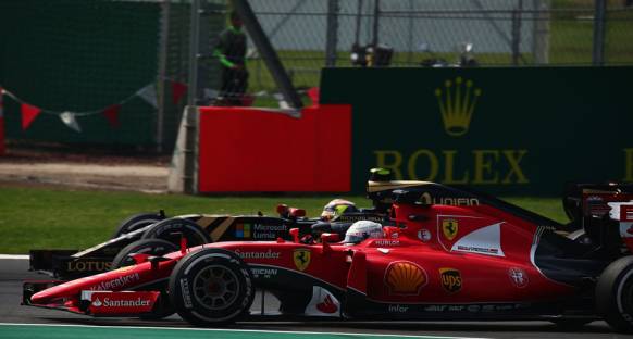 Meksika'daki kaza sonrası Vettel hatanın kendisinde olduğunu söyledi