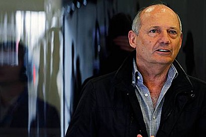 Ron Dennis: Button, McLaren'de Kalacak