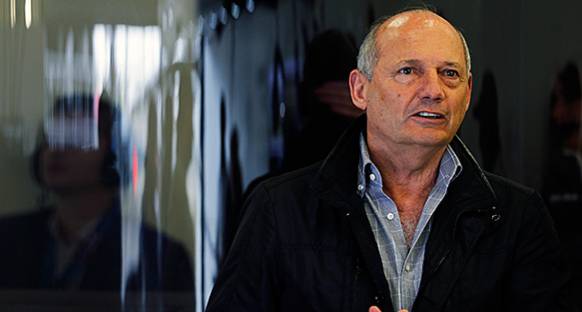 Ron Dennis: Button, McLaren'de Kalacak