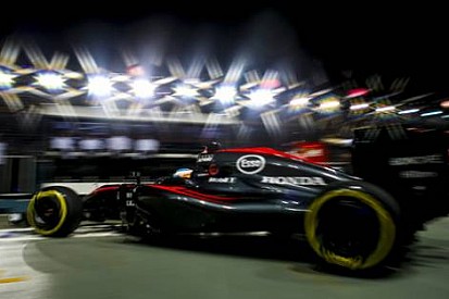 Alonso: McLaren-Honda hala kış testlerinde