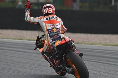 Moto GP: Marquez stilinden şüphe etmeye başladı
