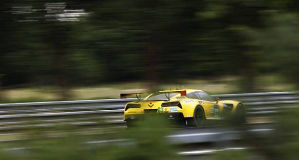 Magnussen'in kazasının ardından #63 Corvette yarıştan çekildi