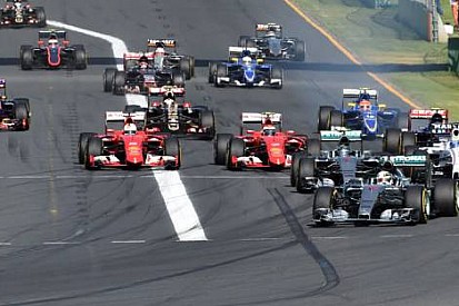2015 Avustralya Grand Prix'si tekrarı