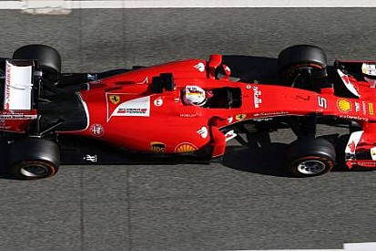 Vettel, Williams ve Red Bull ile yakın mücadele bekliyor