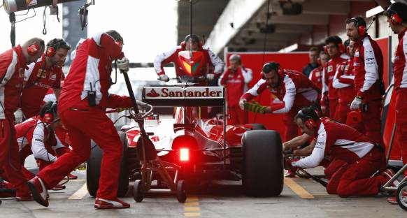F1 Barcelona testleri -2- 2. gün
